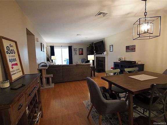 3rd image of 51 Manorwood Dr #51