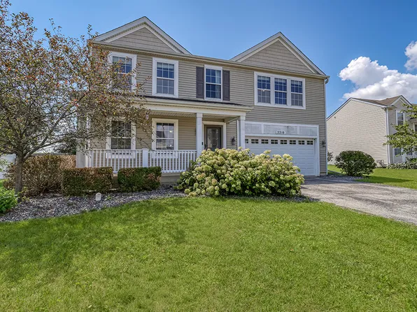 2210 Crescent St, Bourbonnais, IL 60914