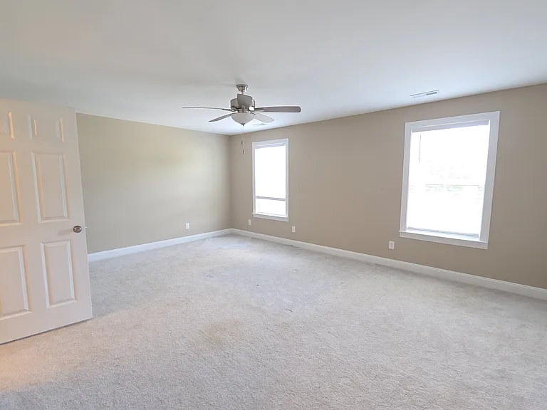 201 Tucker House Ln — Photo 27