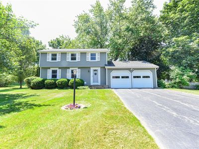 873 Joylene Dr, Webster, NY, 14580