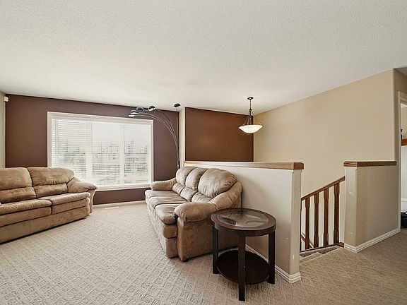 4th image of 70 Vanier Dr