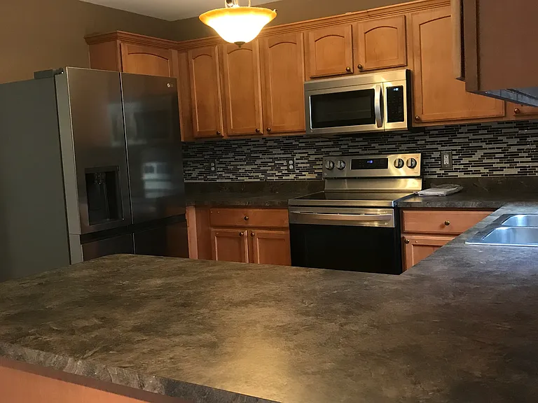 233 Tucker St — Photo 2