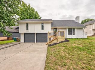 1105 Brookside Pl, Raymore, MO 64083