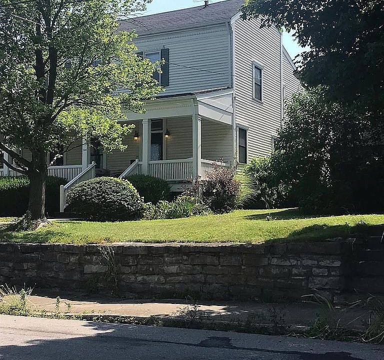 1st image of 104 S Church St