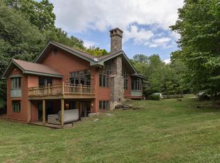 1387 Roaring Brook Rd, Killington, VT 05751