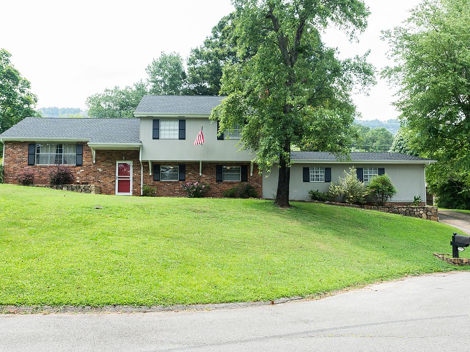 1st image of 3509 Stoney Brook Ln