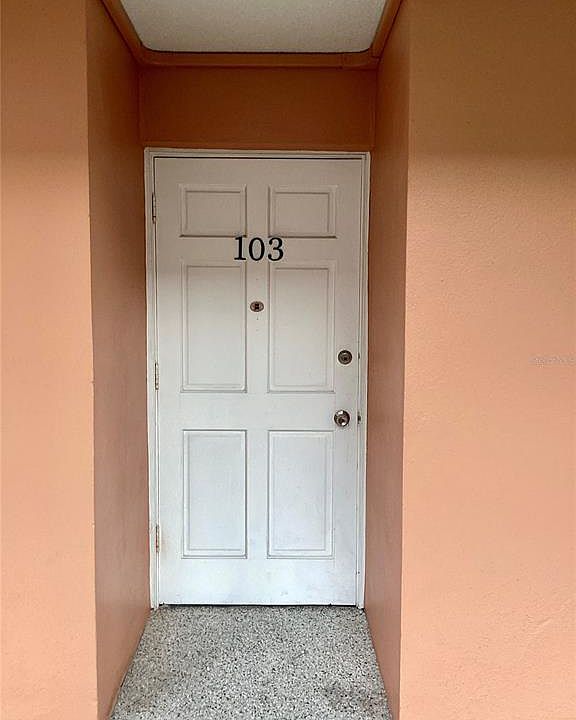 Crosswinds Colony One Condominiums 1900 68th St N Saint Petersburg FL