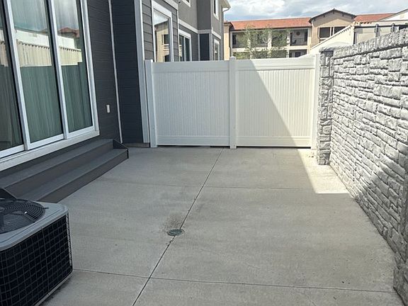 4th image of 5412 W Granite Ave