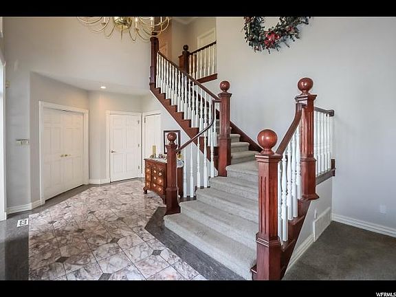5th image of 7638 S Mary Esther Cir