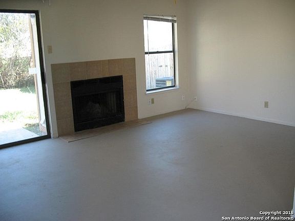 3rd image of 2615 Corian Glen Dr