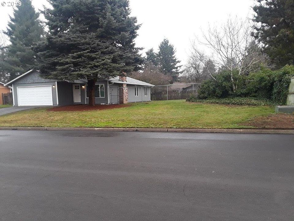 1st image of 1003 NE 163rd Ave
