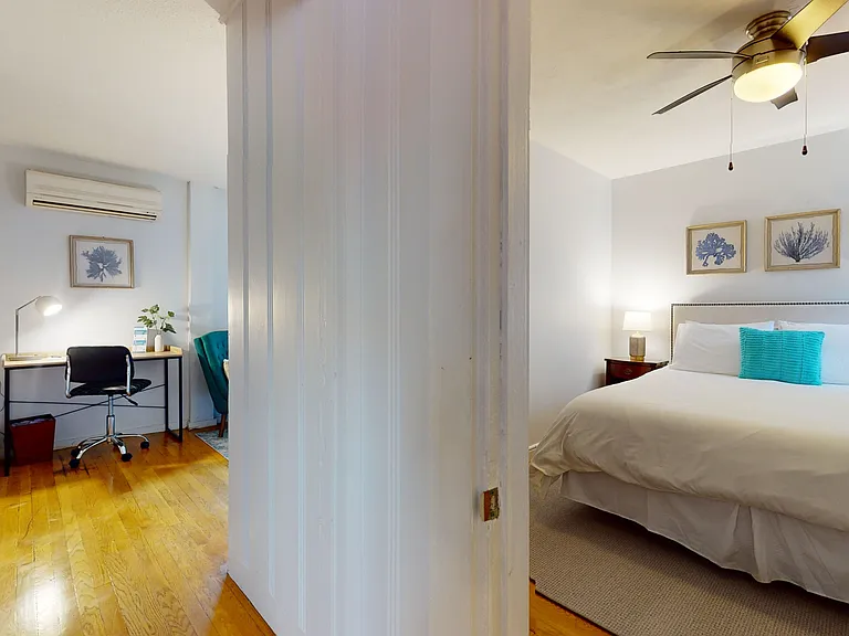 282 Washington St #2 — Photo 15