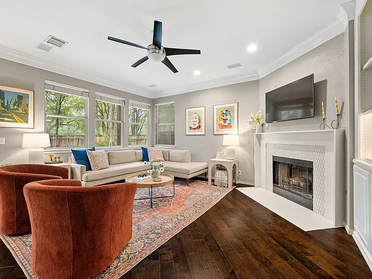 3950 Travis Country Cir — Photo 5