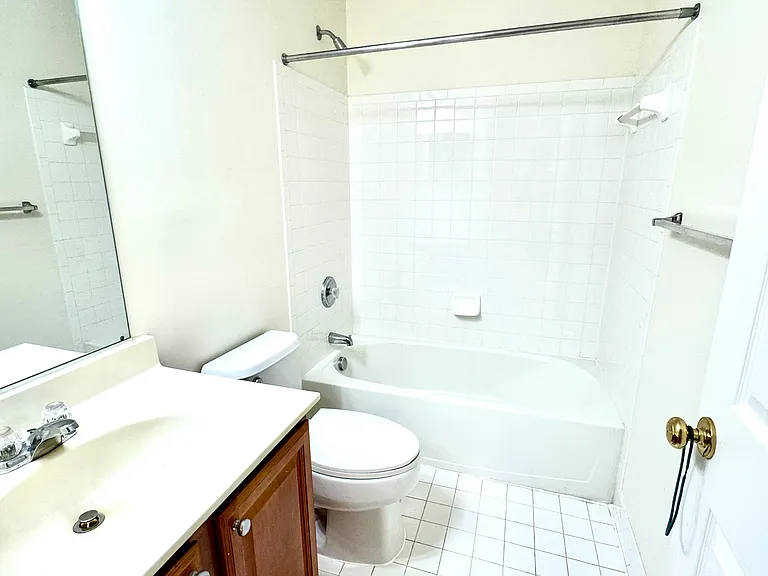 3381 Beechcliff Dr — Photo 28