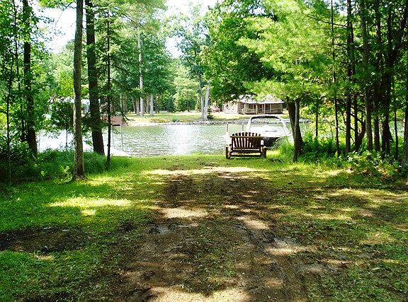 2nd image of 7988 Aarwood Trail
