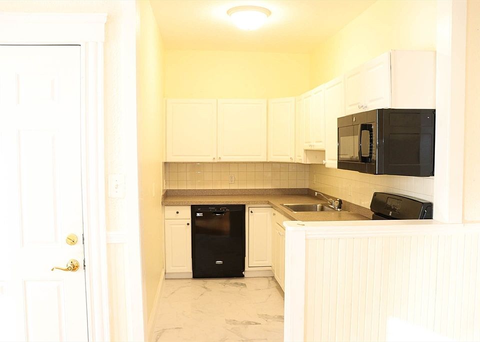 45 Water St Quincy MA Zillow