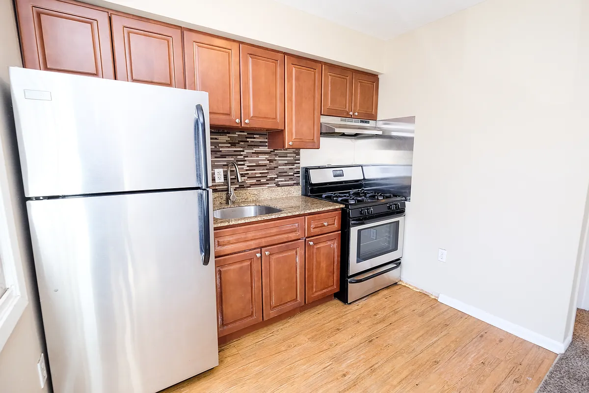 Building Photo - Minnehaha Apartments