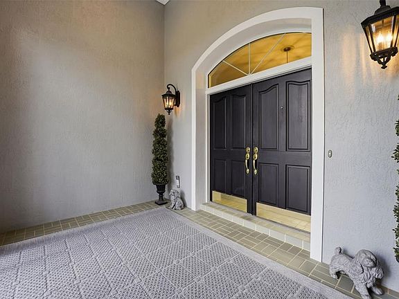 4th image of 434 Tremingham Way