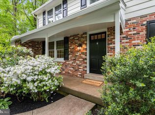 103 Meadowood Dr, Lansdale, PA 19446