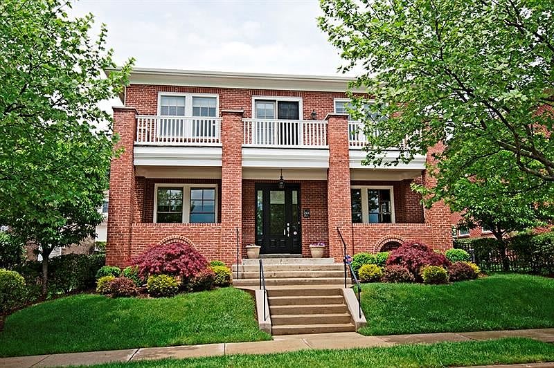 2nd image of 1283 Parkview Blvd