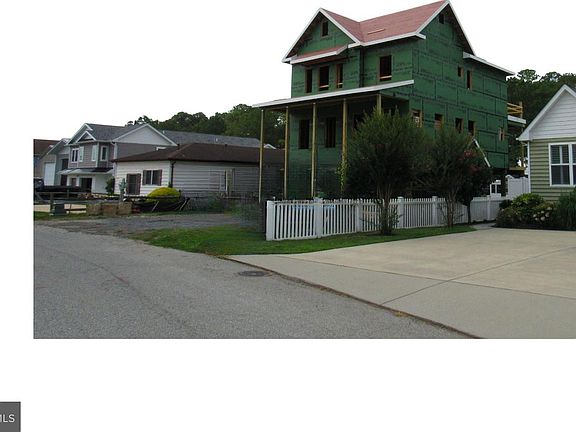 3rd image of 38185 Martins Way