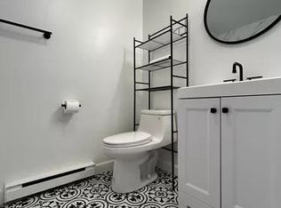331 Calvert St #321, Chestertown, MD 21620