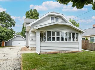 416 Oakland Ave, Waukesha, WI 53186