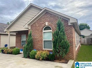 35 Cottage Dr, Dora, AL 35062