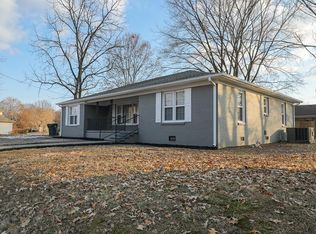 221 Marshall St, Martin, TN 38237