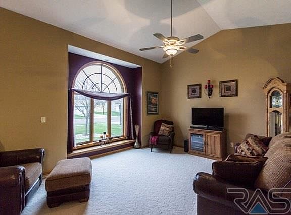 4th image of 509 Ironwood Dr