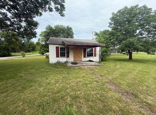 304 S Wagoner Ave, Wagoner, OK 74467