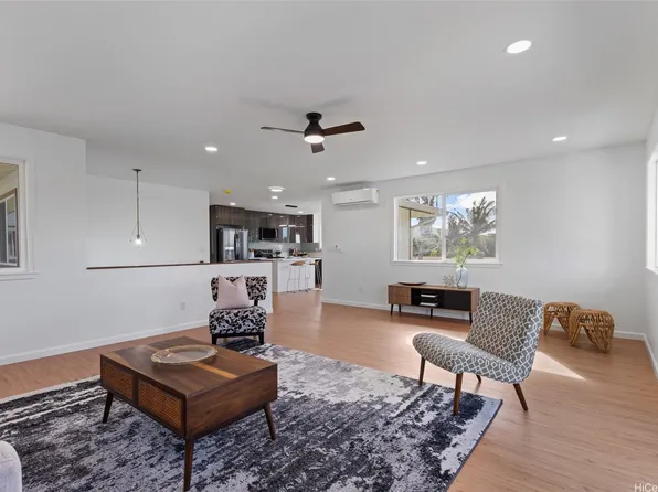 87-102 Kulaaupuni St #2, Waianae, HI 96792