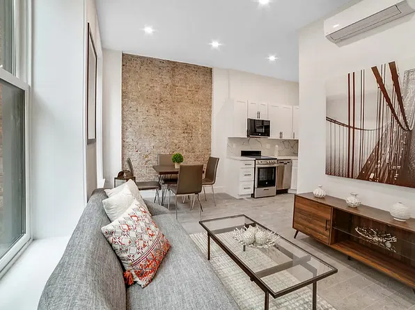 241 W 75th St #7, New York, NY 10023