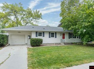 2404 E Main St, Mankato, MN 56001