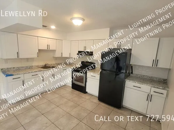 5442 Lewellyn Rd, Lakeland, FL 33810