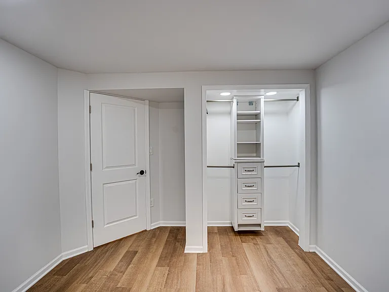 1633 Hilton Head Dr — Photo 24