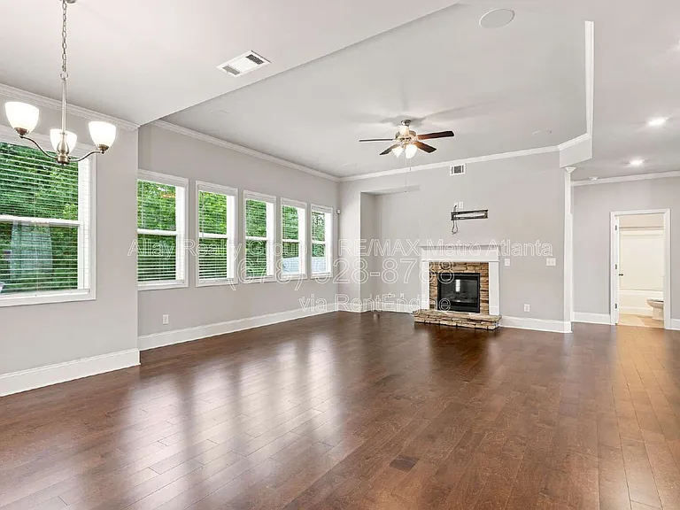 3397 Wolf Cub Cir — Photo 8