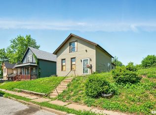1108 Brown St, Davenport, IA