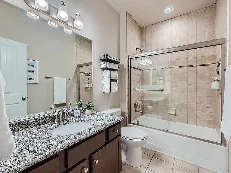 1705 Sandy Shore Ln — Photo 3