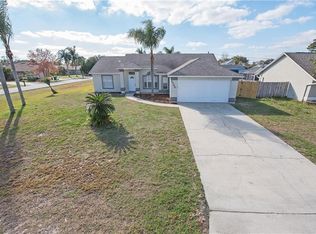 2700 W Covington Dr, Deltona, FL 32738
