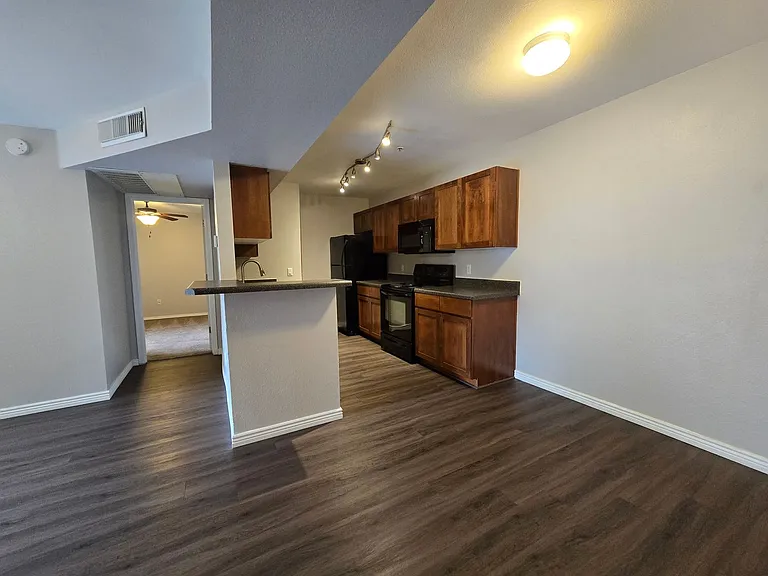1385 W University Ave #12-195 — Photo 27