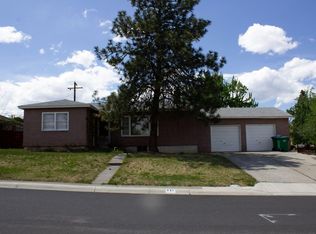 921 Mallard Pl, Reno, NV 89503