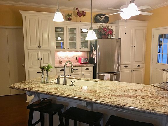 2nd image of 4215 E Jevon Ln