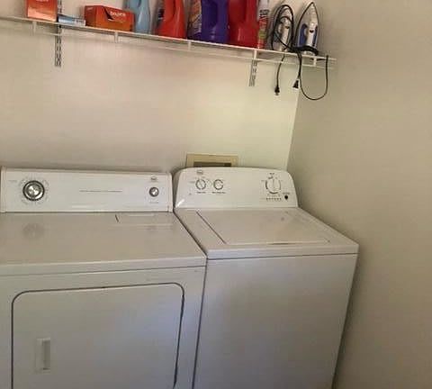 4th image of 505 S Roosevelt St #2