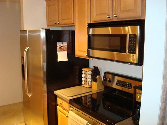 5th image of 8835 166th Ave NE APT D302