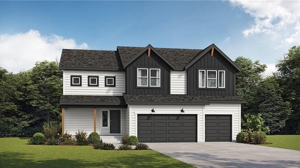 1st image of LOT 121 N Holly St