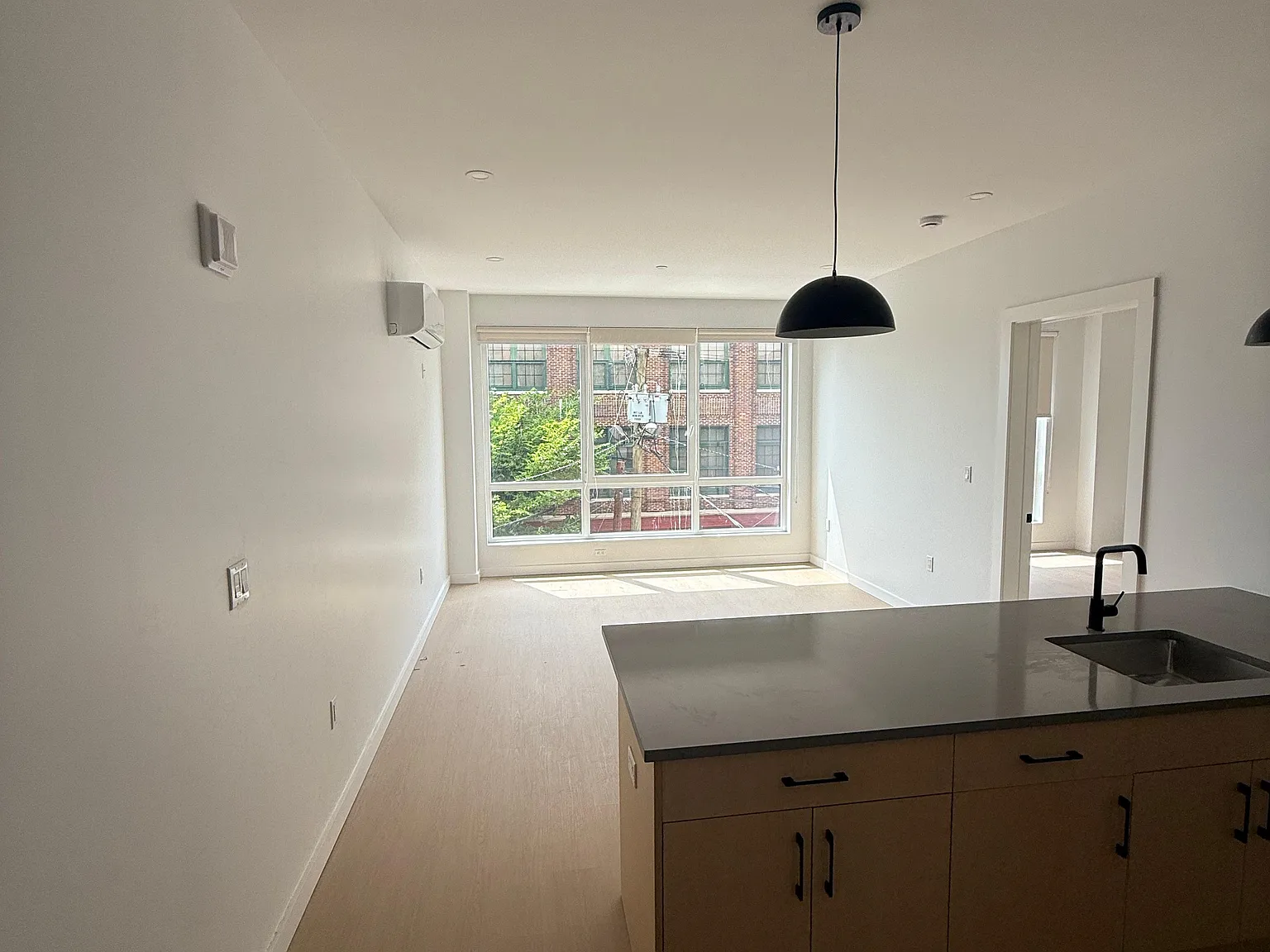 2 bed, 800 sqft, $2,950 — Photo 3