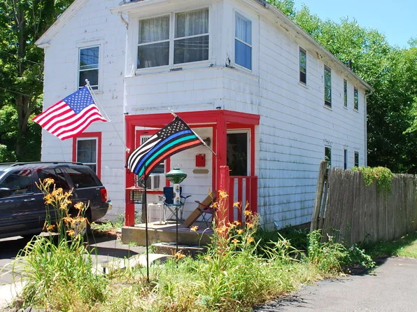 12-14 Vermont Court, Southington, CT 06489