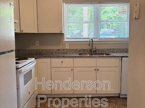3rd image of 6820 N Ridge Ct