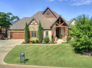 8217 Ridge Creek Rd, Edmond, OK 73034